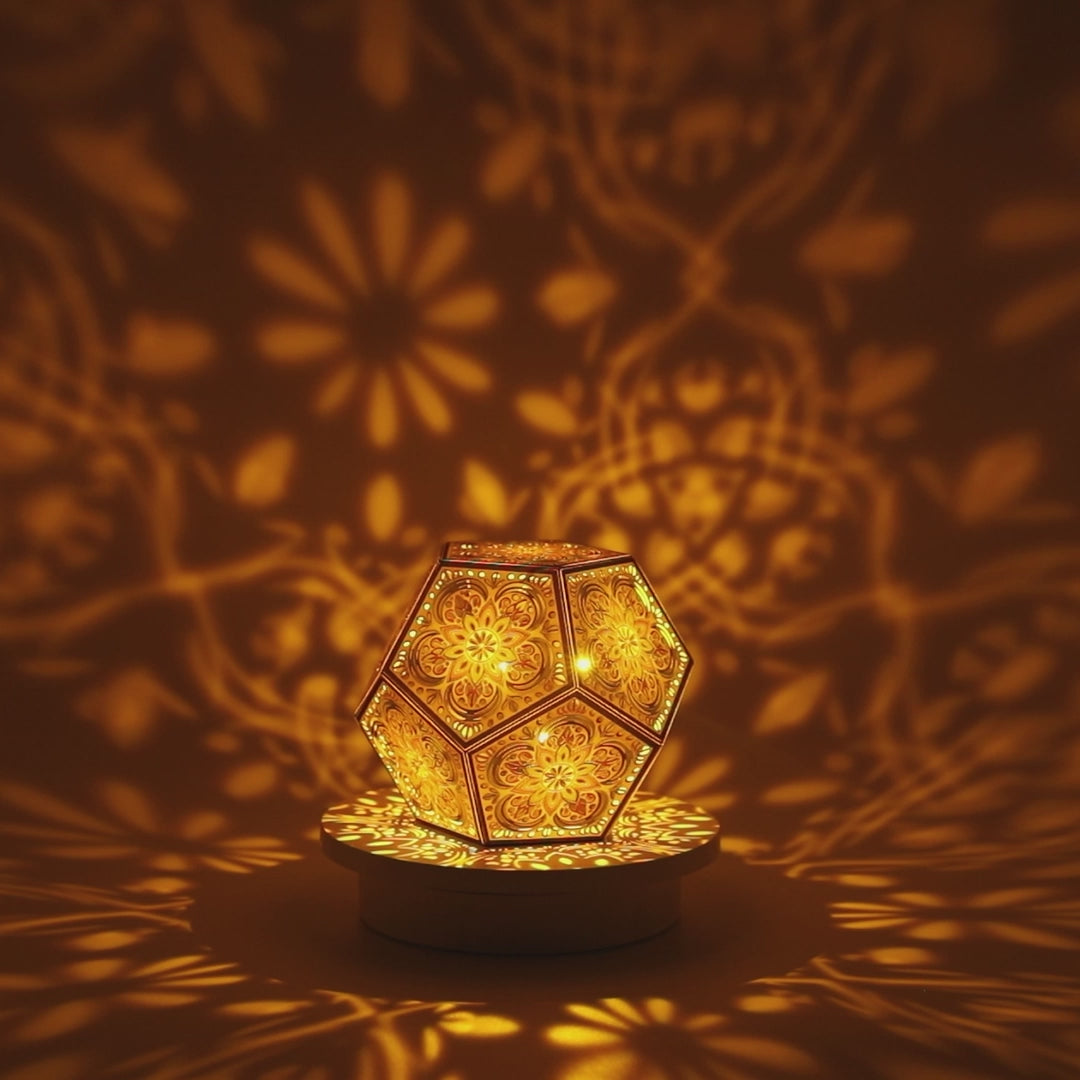 agape-amber-rotating
